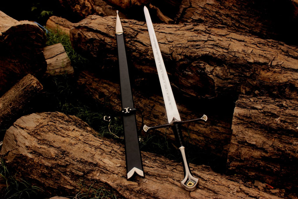 ⚔️ Narsil Sword of King Aragorn (Strider) Replica – 40” Stainless Steel Sword with Scabbard &amp; Wall Mount